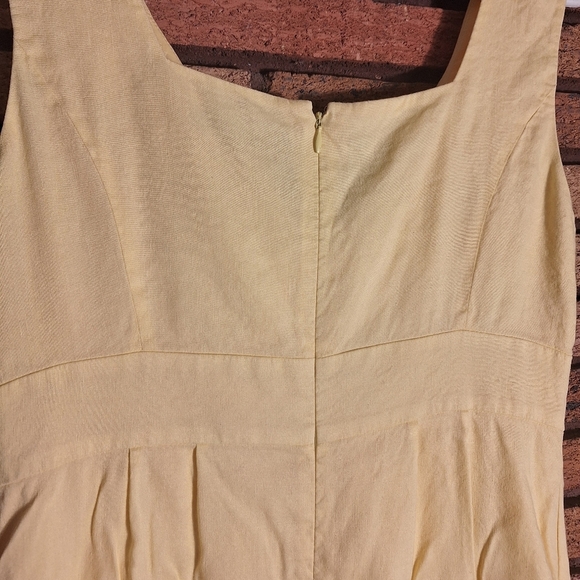 ANTONIO MELANI Size 6 Yellow Sleeveless Dress - Picture 5 of 5